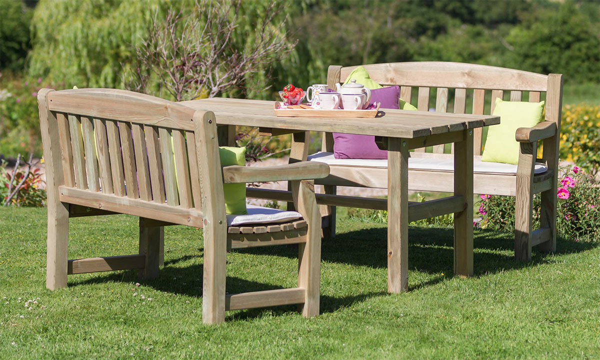 Hardwood or softwood - which is the best for garden furniture? | House