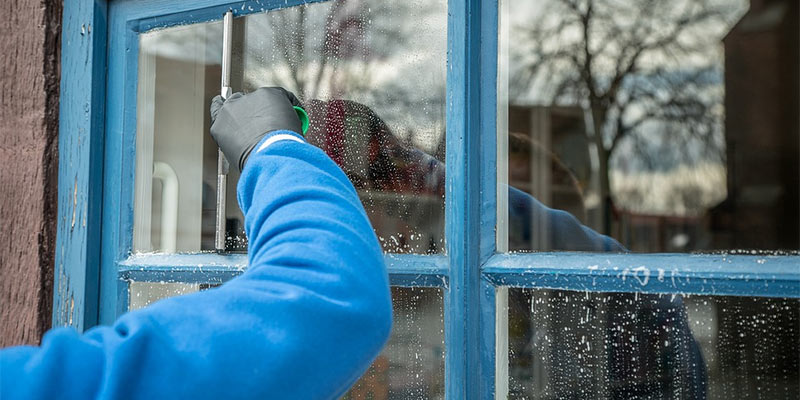 cleaning windows