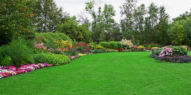 gardening in hot weather