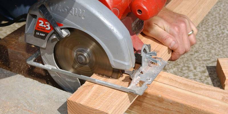 circular saw