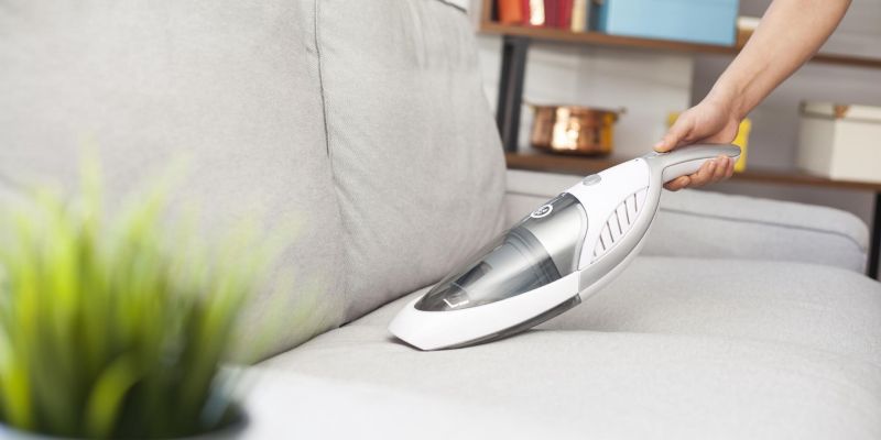 handheld vacuum